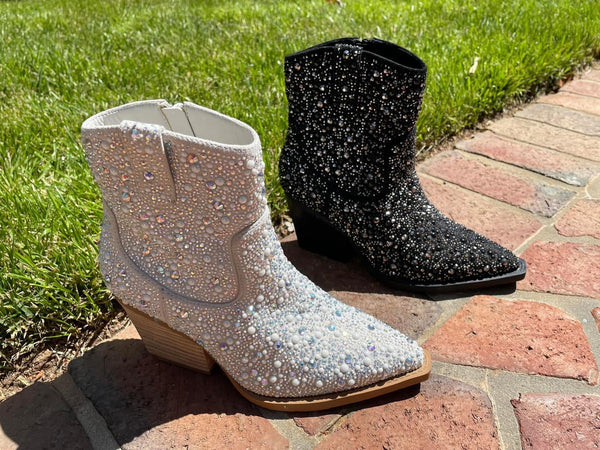 Very G "Kady Pearl" Silver Bootie-Shoes-Sunshine and Wine Boutique