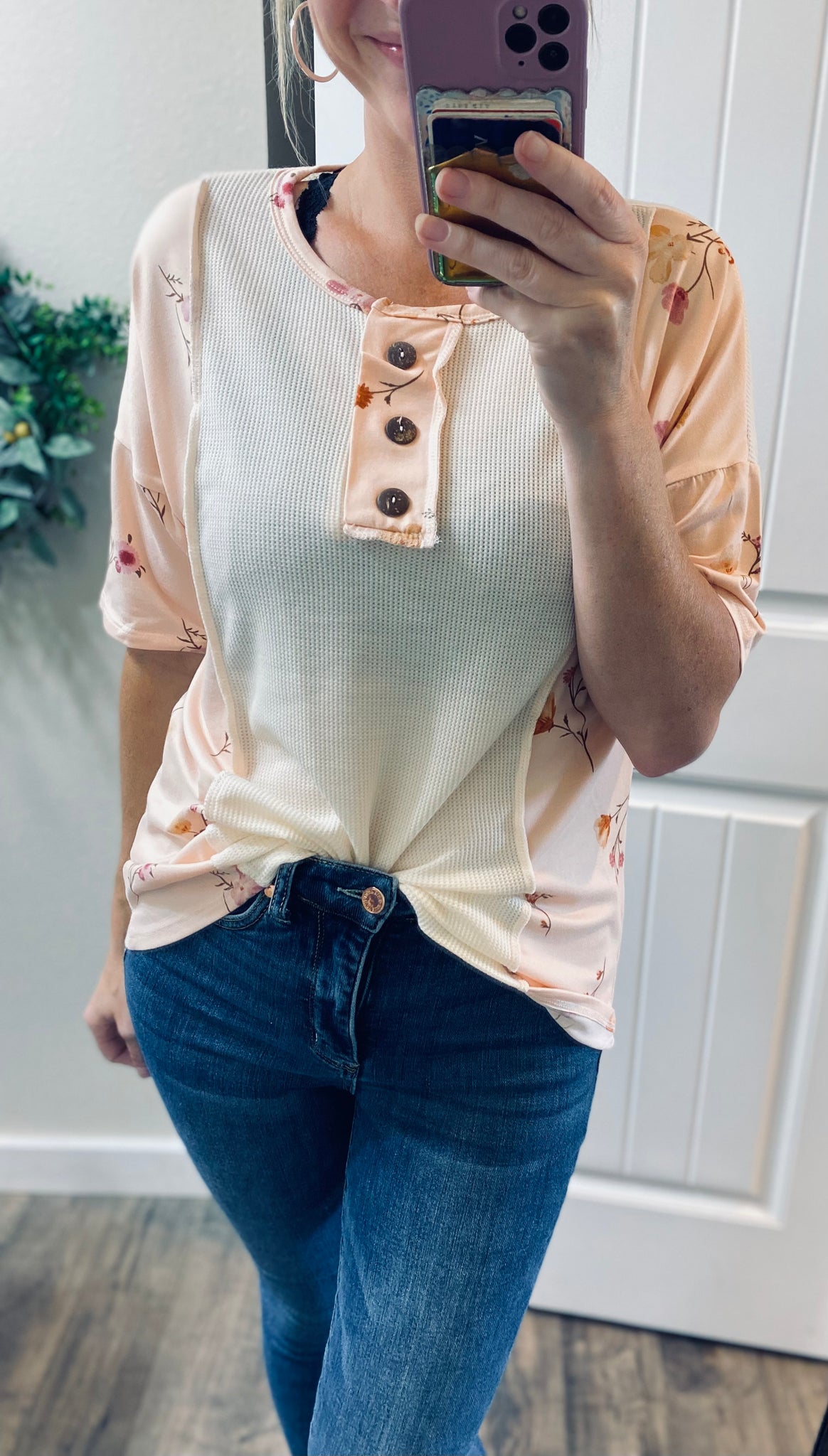 Floral Contrast Short Sleeve