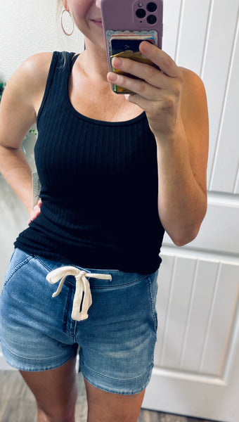 G & L Tie Jogger Shorts