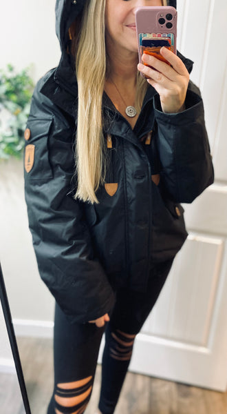 Preorder Wanakome Waterproof Puff Jacket on Black or Khaki