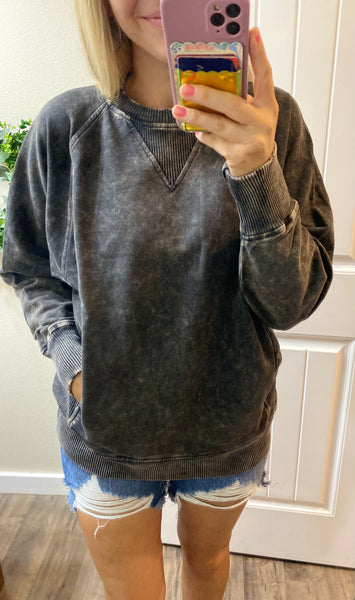 Mineral Wash Terry Pullover