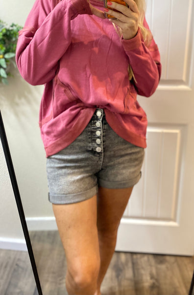 Judy Blue Button Fly Cuffed Shorts in Grey