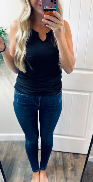 Judy Blue Darkwash Non-Distress Tummy Control Denim