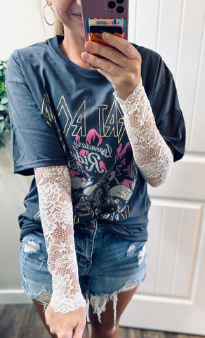 Scallop Lace Long Sleeve
