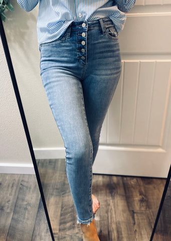 Judy Blue Buttonfly Light/Mid-wash Skinny Denim