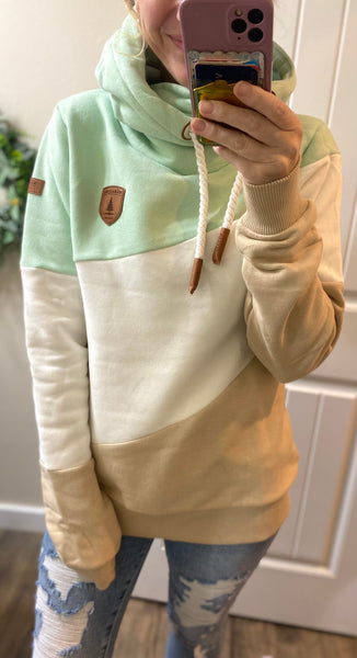 Cucumber/Mocha/Ivory Colorblock Wanakome