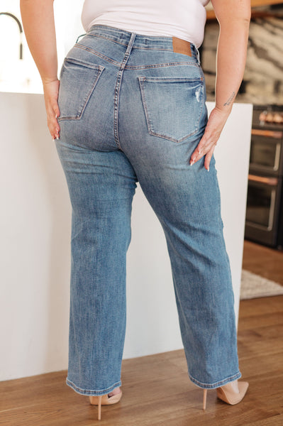 Judy Blue Tummy Control Distressed Straight Jeans