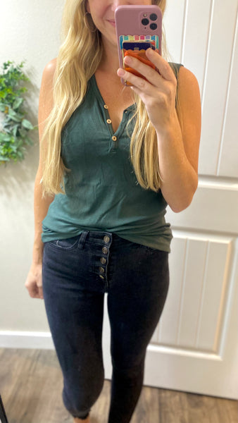 Evergreen Ribbed Button Henley Tank