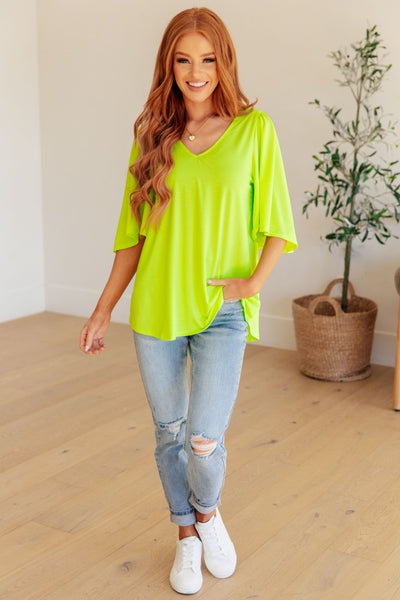 Wrinkle Free Flare Sleeve Top in Neon Green