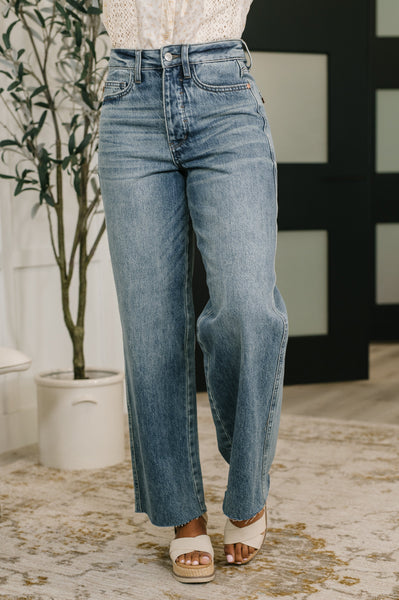 Judy Blue Rigid Magic Baggy Denim