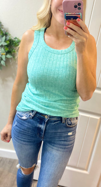 Soft Ribbed Scoop Tank