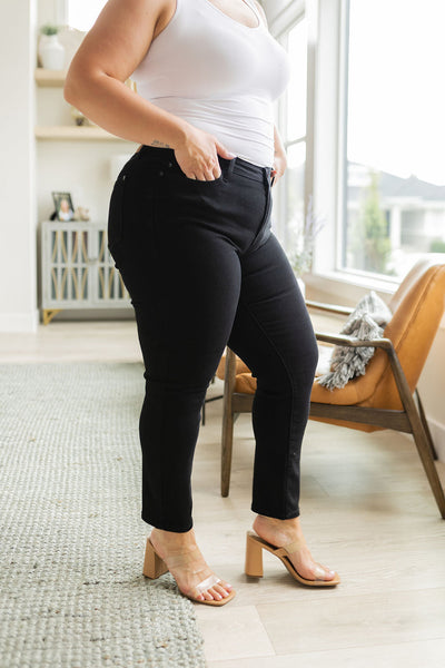 Judy Blue Black Mid Rise Classic Skinny Denim