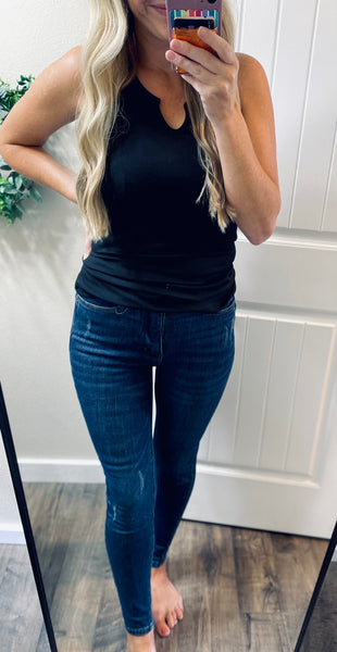 Judy Blue Darkwash Non-Distress Tummy Control Denim