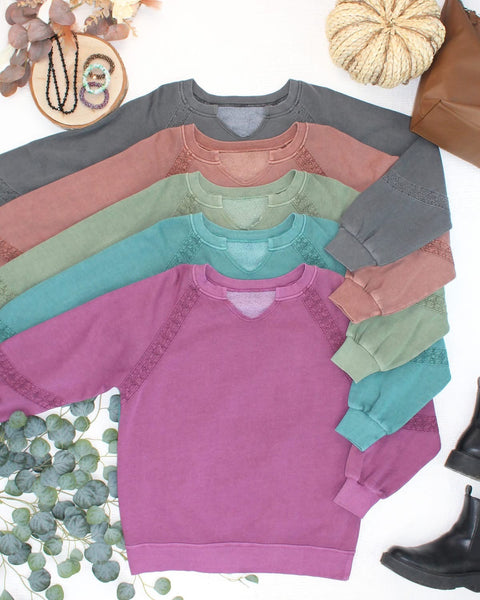 MM Lace Detail Vintage Wash Pullover