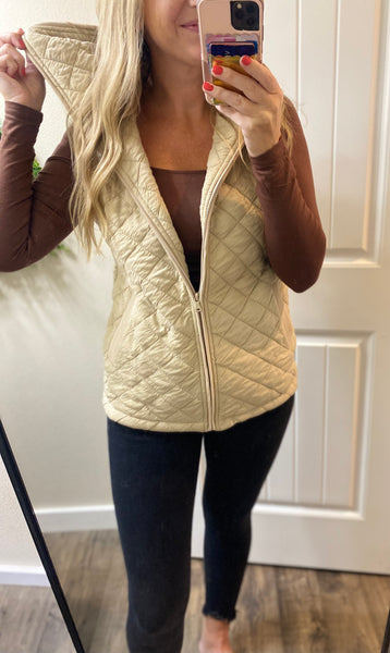 Heather Oatmeal & Black Quilted Hooded Vests