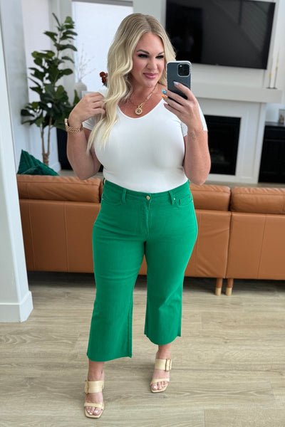 Judy Blue Tummy Control Wide Leg Crop Jeans in Kelly Green