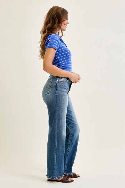 Judy Blue Mid Rise Straight Denim