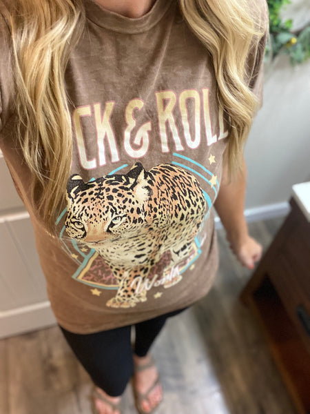 Mineral Wash Rock & Roll Tee