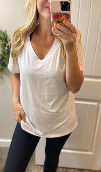 Blakeley Boyfriend Fit V-neck Tees
