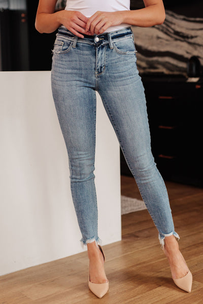 Judy Blue Mid Rise Midwash SharkBite Skinny Denim