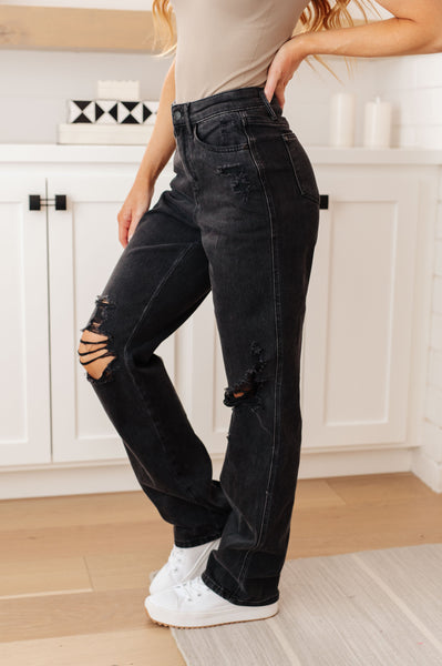Judy Blue Rigid 90's Distressed Straight Jeans in Black