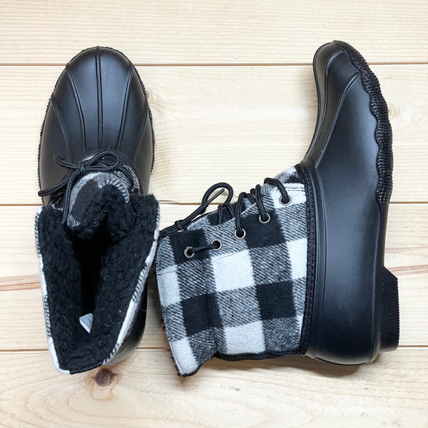 Gypsy Jazz "Slush" Black & White Plaid Boots-Shoes-Sunshine and Wine Boutique