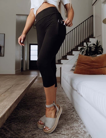 Black Buttery Soft Capri Leggings