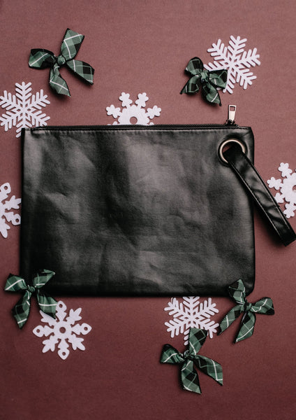 Grand Holiday Oversized Clutch