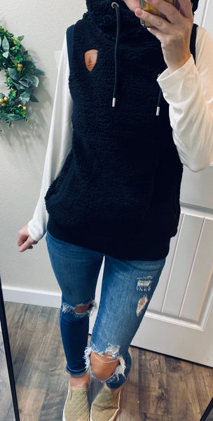 Black Wanakome Vest