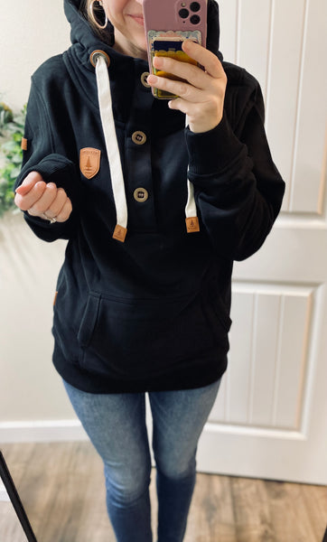 Black Button 1/4 Wanakome Hoodie