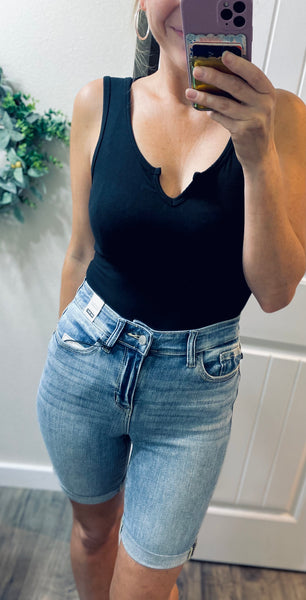 Buttery Soft Keyhole Sleeveless Bodysuit