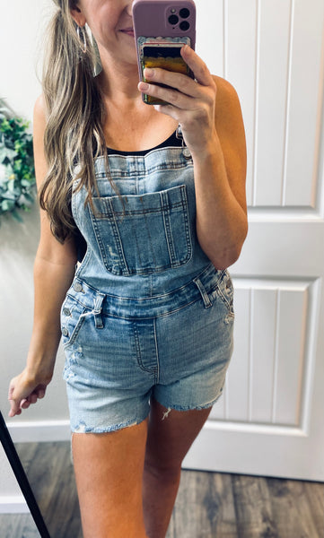 Judy Blue Distressed Shortalls