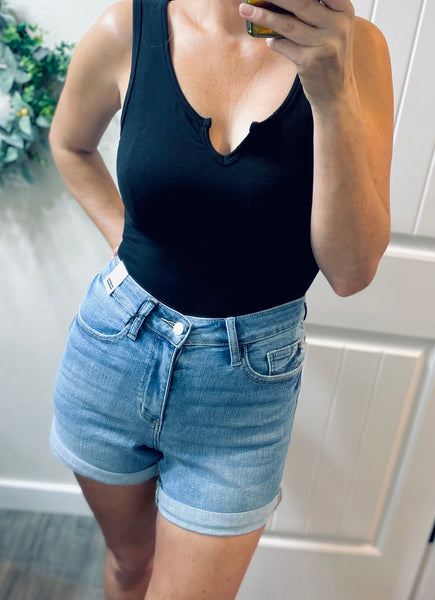 Buttery Soft Keyhole Sleeveless Bodysuit