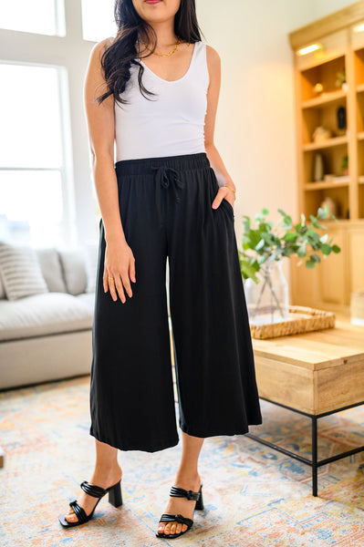 Black Wide Leg Cropped Pants