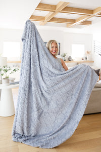 Clara Blanket Family Cuddle Size in Gray