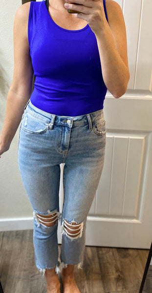 Distressed Knee Distressed Denim