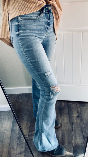 Judy Blue Bootcut Midwash Denim