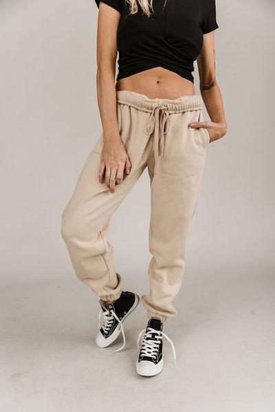 Ampersand Fleece Pullover/Joggers