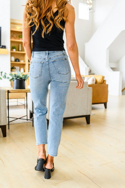 Judy Blue  Destroyed Boyfriend Jeans