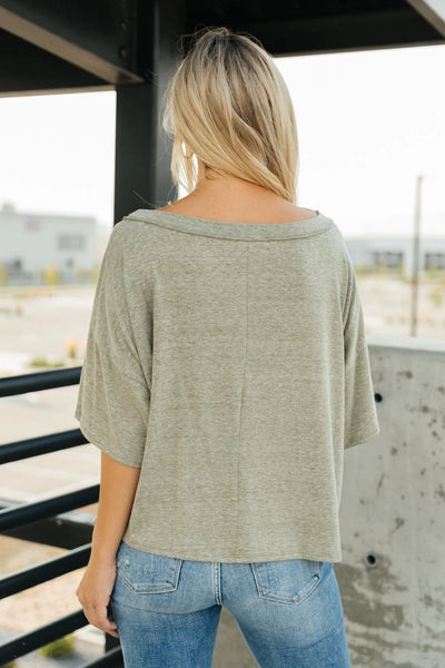 Hannah Tee in Faded Olive