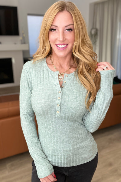 Ribbed Long Sleeve Henley in Hunter Green