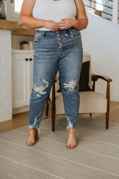Judy Blue Button Fly Boyfriend Jeans