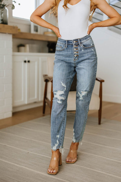 Judy Blue Button Fly Boyfriend Jeans