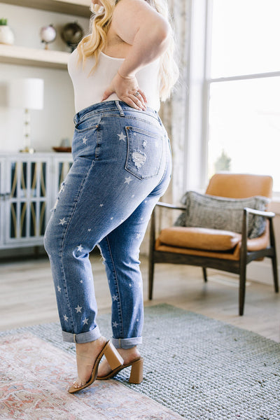 Judy Blue Star Boyfriend Jeans