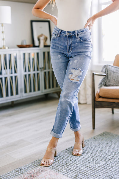 Judy Blue Star Boyfriend Jeans