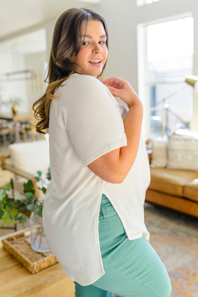 Ivory Side Slit Short Sleeve Top
