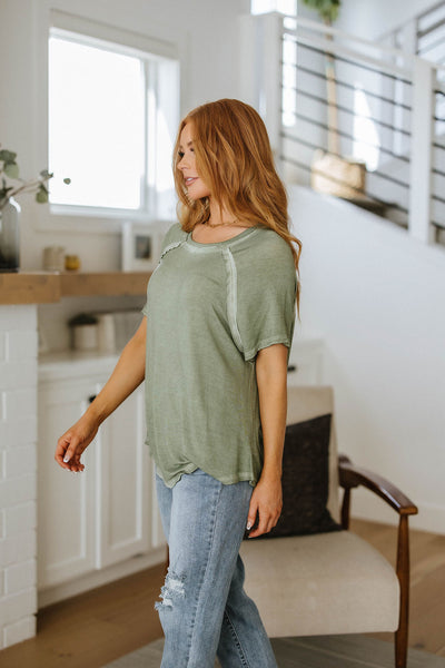 Mineral Wash T Shirt in Olive