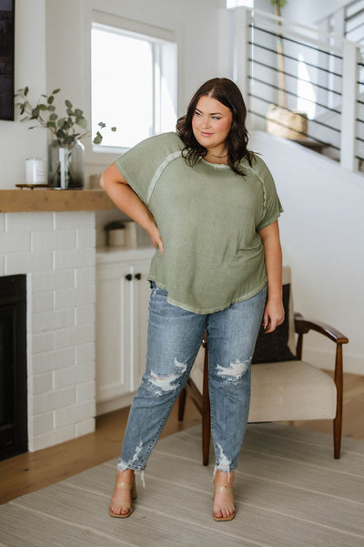 Mineral Wash T Shirt in Olive