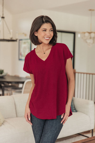 Crinkle V-Neck Top in Wine