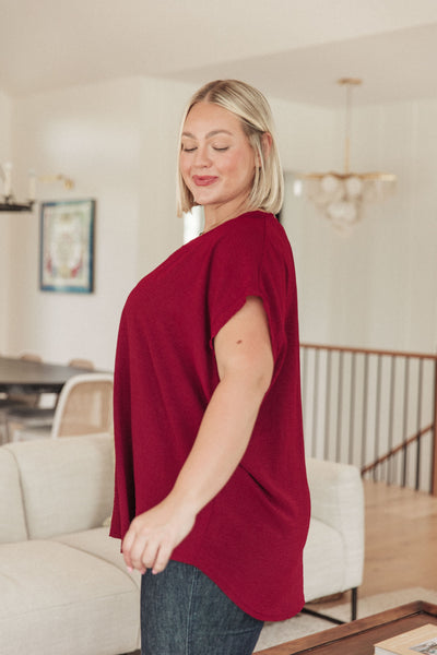 Crinkle V-Neck Top in Wine
